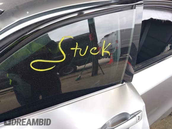 ✅ 2023 Lexus IS 500 F Sport Performance • VIN: JTHAP1D22P5002345 • Lot: 42068473. Wystawiony na IAAI z przebiegiem 27 998 mil. Bezpłatny archiwum sprzedaży aukcyjnych z USA i szczegółowy raport historii pojazdu na DreamBid. Zdjęcie 9.