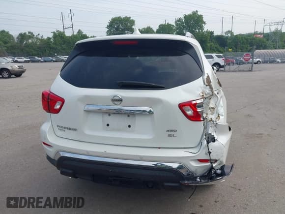 ✅ 2019 Nissan Pathfinder SV • VIN: 5N1DR2MM9KC587022 • Lot: 42436626. Listed on IAAI with 94,467 mi. Free auction sales archive from the USA and detailed vehicle history report at DreamBid. Image 18.
