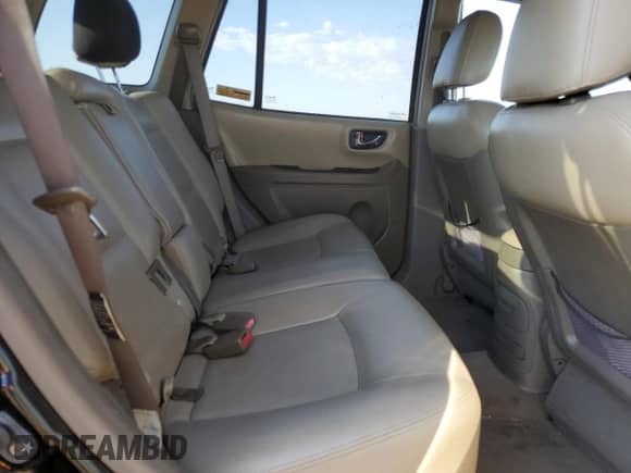 2005 Hyundai Santa Fe GLS с VIN KM8SC13E95U984600, выставлен на аукционе Copart как лот 63129694 с пробегом 184 357 миль миль и Списание • Salvage title. История ставок и продаж доступна на DreamBid. Изображение 11.