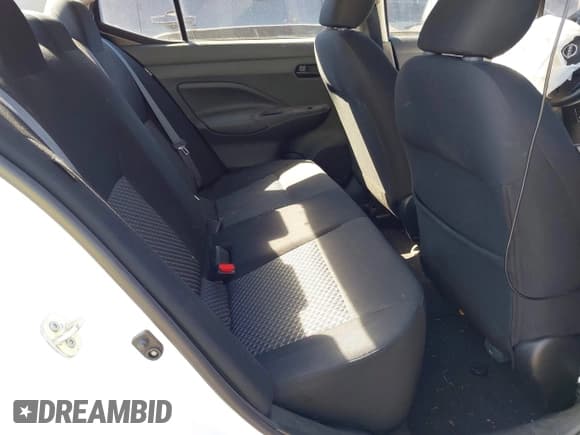 ✅ 2023 Nissan Versa S • VIN: 3N1CN8DV4PL844495 • Лот: 43355460. Опубликован ранее на IAAI с пробегом 32 746 миль. Бесплатный доступ к архиву аукционных продаж из США и подробный отчёт об истории автомобиля на DreamBid. Изображение 8.