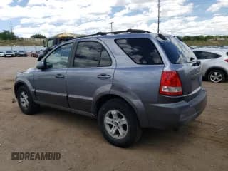 ✅ 2004 Kia Sorento LX • VIN: KNDJC733445246164 • Lot: 60769814. Wystawiony na Copart z przebiegiem 85 721 mil. Bezpłatny archiwum sprzedaży aukcyjnych z USA i szczegółowy raport historii pojazdu na DreamBid. Zdjęcie 2.