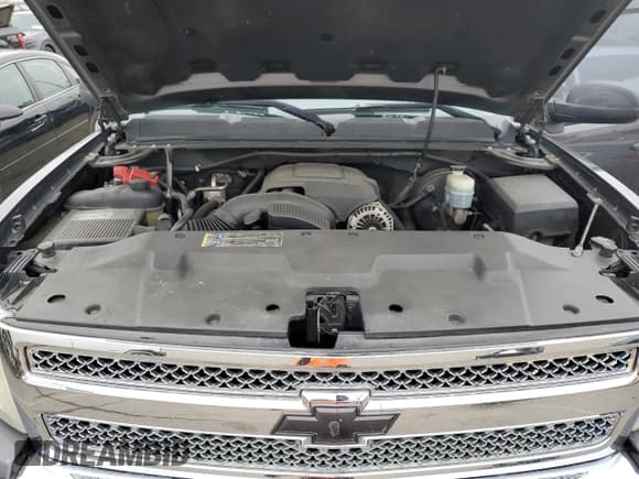 ✅ 2010 Chevrolet Silverado 1500 LT • VIN: 3GCRKSE38AG172452 • Лот: 85569654. Опубликован ранее на Copart с пробегом 151 811 миль. Бесплатный доступ к архиву аукционных продаж из США и подробный отчёт об истории автомобиля на DreamBid. Изображение 11.