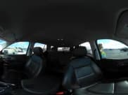 ✅ 2020 Chevrolet Traverse LT • VIN: 1GNERHKW9LJ296542 • Lot: 43376138. Wystawiony na IAAI z przebiegiem 51 214 mil. Bezpłatny archiwum sprzedaży aukcyjnych z USA i szczegółowy raport historii pojazdu na DreamBid. Zdjęcie 18.