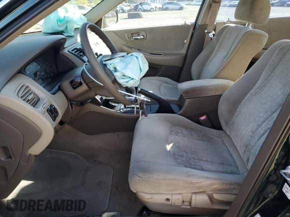 1999 Honda Accord EX с VIN JHMCG5651XC049515, выставлен на аукционе Copart как лот 84390265 с пробегом 253 245 миль миль и Списание • Salvage title. История ставок и продаж доступна на DreamBid. Изображение 7.