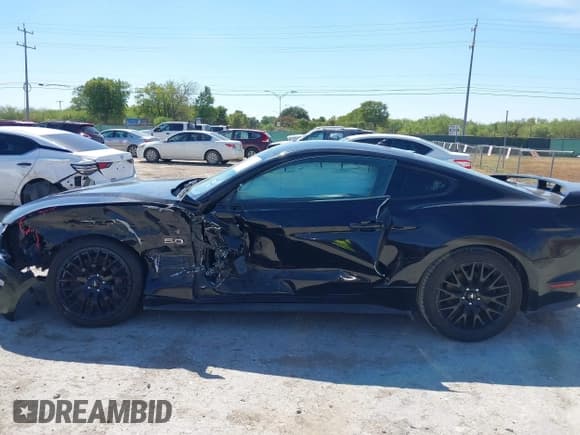 ✅ 2020 Ford Mustang GT • VIN: 1FA6P8CF2L5169759 • Lot: 43016347. Listed on IAAI with 78,807 mi. Free auction sales archive from the USA and detailed vehicle history report at DreamBid. Image 15.