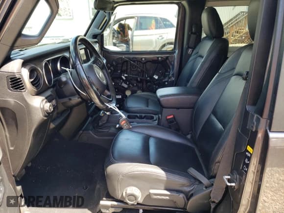 ✅ 2020 Jeep Wrangler Sport S • VIN: 1C4GJXAG1LW240627 • Lot: 58375555. Listed on Copart with 55,075 mi. Free auction sales archive from the USA and detailed vehicle history report at DreamBid. Image 7.