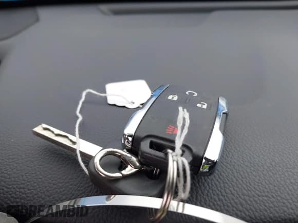 ✅ 2018 Chevrolet Colorado 4WD ZR2 • VIN: 1GCGTEEN7J1208489 • Лот: 41314735. Опубликован ранее на IAAI с пробегом 27 600 миль. Бесплатный доступ к архиву аукционных продаж из США и подробный отчёт об истории автомобиля на DreamBid. Изображение 11.