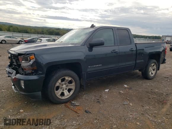 ✅ 2017 Chevrolet Silverado 1500 LT • VIN: 1GCVKREC4HZ238142 • Lot: 81765805. Wystawiony na Copart z przebiegiem 119 534 mil. Bezpłatny archiwum sprzedaży aukcyjnych z USA i szczegółowy raport historii pojazdu na DreamBid. Zdjęcie 1.