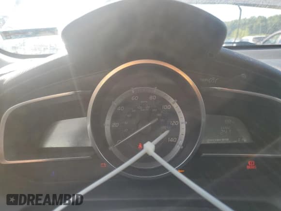 ✅ 2016 Scion iA • VIN: 3MYDLBZVXGY129206 • Lot: 70695045. Wystawiony na Copart z przebiegiem 94 813 mil. Bezpłatny archiwum sprzedaży aukcyjnych z USA i szczegółowy raport historii pojazdu na DreamBid. Zdjęcie 9.