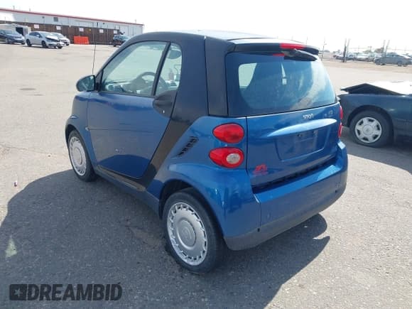 ✅ 2009 Smart fortwo Pure • VIN: WMEEJ31X49K309473 • Lot: 42714704. Listed on IAAI with 30,176 mi. Free auction sales archive from the USA and detailed vehicle history report at DreamBid. Image 3.