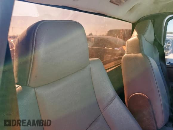 ✅ 2007 Ford Ranger XL • VIN: 1FTYR10D07PA59603 • Lot: 90665385. Wystawiony na Copart z przebiegiem 201 109 mil. Bezpłatny archiwum sprzedaży aukcyjnych z USA i szczegółowy raport historii pojazdu na DreamBid. Zdjęcie 10.