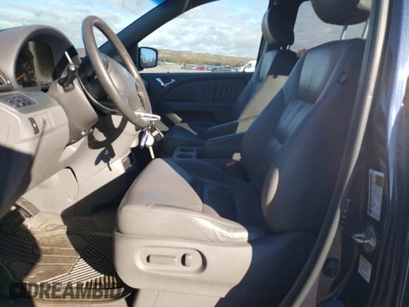 ✅ 2008 Honda Odyssey EX-L • VIN: 5FNRL38708B027794 • Lot: 91015545. Listed on Copart with 196,440 mi. Free auction sales archive from the USA and detailed vehicle history report at DreamBid. Image 7.