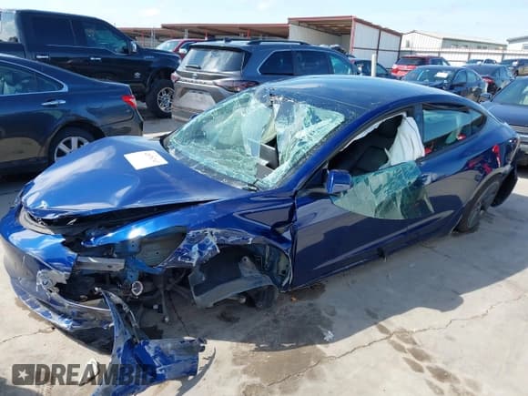 ✅ 2023 Tesla Model 3 • VIN: 5YJ3E1EA8PF403743 • Lot: 42076747. Listed on IAAI with 58,399 mi. Free auction sales archive from the USA and detailed vehicle history report at DreamBid. Image 18.