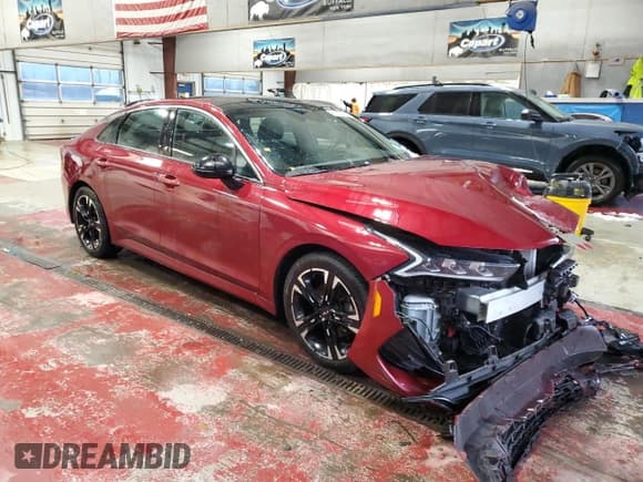 ✅ 2022 Kia K5 GT-Line • VIN: 5XXG64J26NG135445 • Lot: 92186875. Wystawiony na Copart z przebiegiem 25 877 mil. Bezpłatny archiwum sprzedaży aukcyjnych z USA i szczegółowy raport historii pojazdu na DreamBid. Zdjęcie 4.