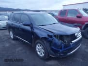 ✅ 2012 Toyota Highlander • VIN: 5TDZK3EH1CS051963 • Лот: 43758244. Опубликован ранее на IAAI с пробегом 212 037 миль. Бесплатный доступ к архиву аукционных продаж из США и подробный отчёт об истории автомобиля на DreamBid. Изображение 1.