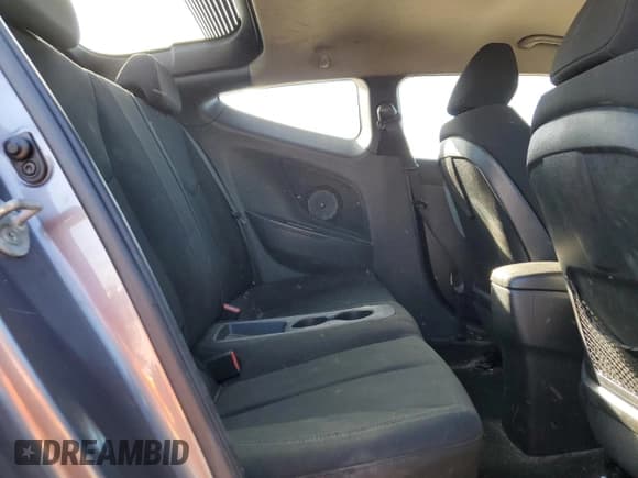 ✅ 2013 Hyundai Veloster w/Black Int • VIN: KMHTC6AD1DU167566 • Lot: 82826274. Wystawiony na Copart z przebiegiem 193 818 mil. Bezpłatny archiwum sprzedaży aukcyjnych z USA i szczegółowy raport historii pojazdu na DreamBid. Zdjęcie 11.