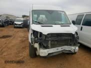 ✅ 2019 Ford Transit • VIN: 1FTYR2CM6KKA88885 • Lot: 82631445. Wystawiony na Copart z przebiegiem 143 175 mil. Bezpłatny archiwum sprzedaży aukcyjnych z USA i szczegółowy raport historii pojazdu na DreamBid. Zdjęcie 13.