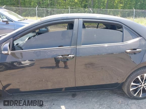 ✅ 2017 Toyota Corolla L • VIN: 2T1BURHE2HC749319 • Lot: 42152504. Listed on IAAI with 192,171 mi. Free auction sales archive from the USA and detailed vehicle history report at DreamBid. Image 15.