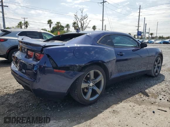 ✅ 2012 Chevrolet Camaro 2LT • VIN: 2G1FC1E32C9141262 • Lot: 52392865. Listed on Copart with 133,666 mi. Free auction sales archive from the USA and detailed vehicle history report at DreamBid. Image 3.