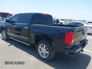 ✅ 2016 Chevrolet Silverado 1500 High Country • VIN: 3GCPCTEC3GG384338 • Lot: 42382874. Wystawiony na IAAI z przebiegiem 120 846 mil. Bezpłatny archiwum sprzedaży aukcyjnych z USA i szczegółowy raport historii pojazdu na DreamBid. Zdjęcie 3.
