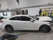✅ 2015 Mazda 6 i Grand Touring • VIN: JM1GJ1W61F1171551 • Lot: 42508295. Wystawiony na IAAI z przebiegiem 163 410 mil. Bezpłatny archiwum sprzedaży aukcyjnych z USA i szczegółowy raport historii pojazdu na DreamBid. Zdjęcie 13.
