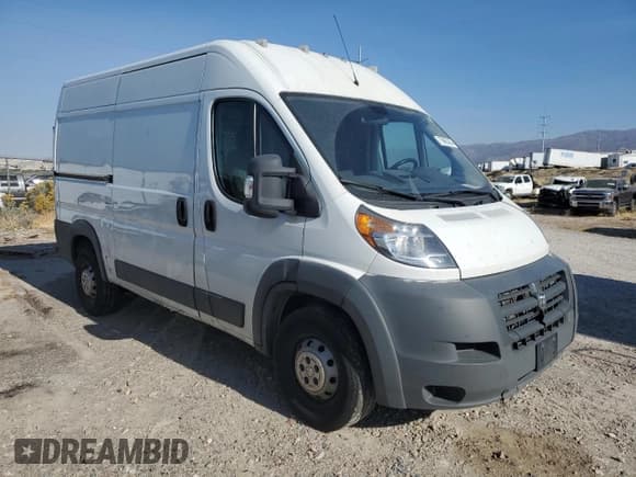✅ 2014 Ram ProMaster Cargo • VIN: 3C6TRVCG8EE107716 • Lot: 75965424. Wystawiony na Copart z przebiegiem 303 018 mil. Bezpłatny archiwum sprzedaży aukcyjnych z USA i szczegółowy raport historii pojazdu na DreamBid. Zdjęcie 4.