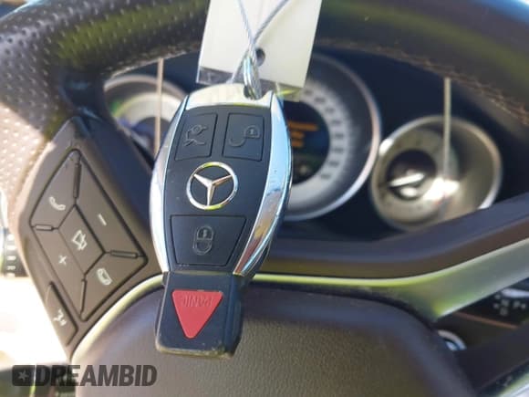 ✅ 2015 Mercedes-Benz E 400 • VIN: WDDKJ6FB5FF302736 • Lot: 43452770. Listed on IAAI with 168,919 mi. Free auction sales archive from the USA and detailed vehicle history report at DreamBid. Image 11.