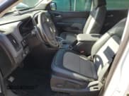 ✅ 2018 Chevrolet Colorado 4WD Z71 • VIN: 1GCGTDEN6J1148764 • Лот: 63839505. Опубликован ранее на Copart с пробегом 117 415 миль. Бесплатный доступ к архиву аукционных продаж из США и подробный отчёт об истории автомобиля на DreamBid. Изображение 7.