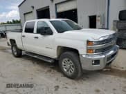 ✅ 2015 Chevrolet Silverado 2500HD LT • VIN: 1GC1KVEG8FF161042 • Lot: 52849325. Wystawiony na Copart z przebiegiem Nie podano. Bezpłatny archiwum sprzedaży aukcyjnych z USA i szczegółowy raport historii pojazdu na DreamBid. Zdjęcie 4.