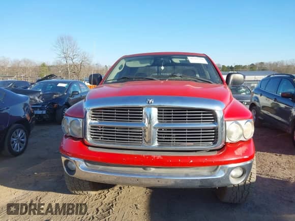 2003 Dodge 1500 ST z VIN 1D7HA18D43J608153, wystawiony jako IAAI lot #41618720 z przebiegiem 206 677 mil mil oraz . Historia ofert i sprzedaży dostępna na DreamBid. Obrazek 12.