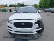 ✅ 2019 Jaguar F-Pace 25t Prestige • VIN: SADCK2GX3KA602396 • Lot: 42377936. Wystawiony na IAAI z przebiegiem 58 274 mil. Bezpłatny archiwum sprzedaży aukcyjnych z USA i szczegółowy raport historii pojazdu na DreamBid. Zdjęcie 12.