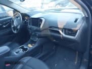 ✅ 2022 GMC Terrain AT4 • VIN: 3GKALYEVXNL312081 • Lot: 41307897. Wystawiony na IAAI z przebiegiem 45 555 mil. Bezpłatny archiwum sprzedaży aukcyjnych z USA i szczegółowy raport historii pojazdu na DreamBid. Zdjęcie 5.