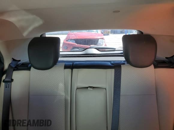 ✅ 2018 Buick Encore Preferred • VIN: KL4CJASB3JB528131 • Lot: 70280055. Wystawiony na Copart z przebiegiem 118 309 mil. Bezpłatny archiwum sprzedaży aukcyjnych z USA i szczegółowy raport historii pojazdu na DreamBid. Zdjęcie 10.