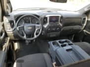 ✅ 2020 Chevrolet Silverado 1500 LT • VIN: 1GCRWCED6LZ120002 • Lot: 75099744. Wystawiony na Copart z przebiegiem 111 167 mil. Bezpłatny archiwum sprzedaży aukcyjnych z USA i szczegółowy raport historii pojazdu na DreamBid. Zdjęcie 8.