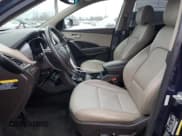 ✅ 2017 Hyundai Santa Fe 2.4L • VIN: 5XYZU3LB4HG448855 • Лот: 79426203. Опубликован ранее на Copart с пробегом 98 988 миль. Бесплатный доступ к архиву аукционных продаж из США и подробный отчёт об истории автомобиля на DreamBid. Изображение 7.