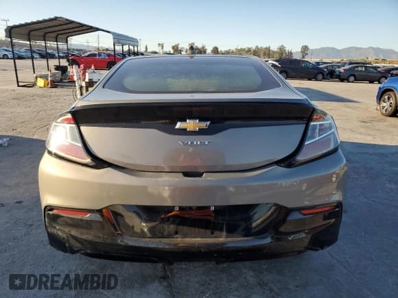 ✅ 2017 Chevrolet Volt LT • VIN: 1G1RA6S59HU168863 • Lot: 82363243. Wystawiony na Copart z przebiegiem Nie podano. Bezpłatny archiwum sprzedaży aukcyjnych z USA i szczegółowy raport historii pojazdu na DreamBid. Zdjęcie 6.