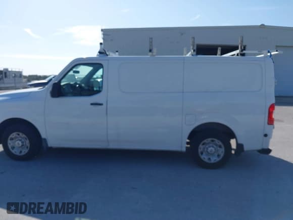 ✅ 2017 Nissan NV Cargo S • VIN: 1N6BF0KM4HN800982 • Лот: 40889234. Опубликован ранее на IAAI с пробегом 136 412 миль. Бесплатный доступ к архиву аукционных продаж из США и подробный отчёт об истории автомобиля на DreamBid. Изображение 14.