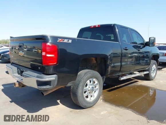 ✅ 2015 Chevrolet Silverado 2500HD LT • VIN: 1GC2KVEG2FZ548656 • Lot: 42496634. Wystawiony na IAAI z przebiegiem 248 812 mil. Bezpłatny archiwum sprzedaży aukcyjnych z USA i szczegółowy raport historii pojazdu na DreamBid. Zdjęcie 4.