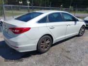 ✅ 2015 Hyundai Sonata SE • VIN: 5NPE24AF6FH170479 • Лот: 43137525. Опубликован ранее на IAAI с пробегом 159 524 миль. Бесплатный доступ к архиву аукционных продаж из США и подробный отчёт об истории автомобиля на DreamBid. Изображение 4.