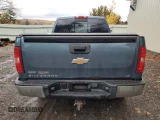 2011 Chevrolet Silverado 1500 LT z VIN 1GCRKSE39BZ101262, wystawiony jako Copart lot #82634775 z przebiegiem 126 788 mil mil oraz Czysty tytuł • Clean title. Historia ofert i sprzedaży dostępna na DreamBid. Obrazek 6.