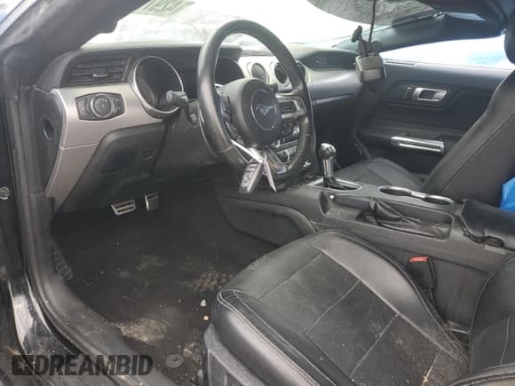 ✅ 2020 Ford Mustang GT Premium • VIN: 1FATP8FF6L5111779 • Lot: 42972225. Listed on Copart with 88,626 mi. Free auction sales archive from the USA and detailed vehicle history report at DreamBid. Image 7.