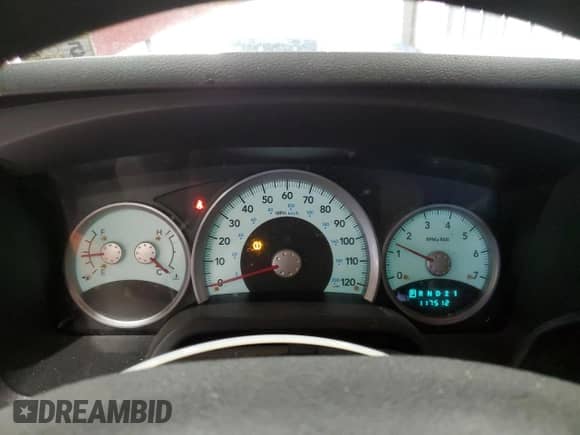 2008 Dodge Dakota SLT z VIN 1D7HE48K18S514298, wystawiony jako Copart lot #52904015 z przebiegiem 117 512 mil mil oraz Szkoda całkowita • Salvage title. Historia ofert i sprzedaży dostępna na DreamBid. Obrazek 9.