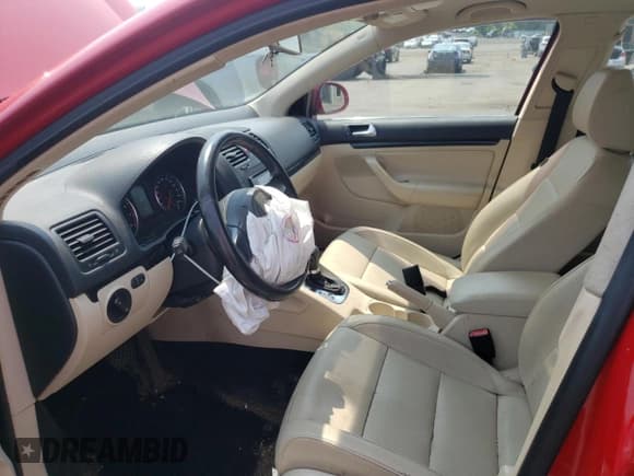 ✅ 2010 Volkswagen Jetta SE • VIN: 3VWRZ7AJ4AM059304 • Lot: 59497295. Wystawiony na Copart z przebiegiem 114 957 mil. Bezpłatny archiwum sprzedaży aukcyjnych z USA i szczegółowy raport historii pojazdu na DreamBid. Zdjęcie 7.