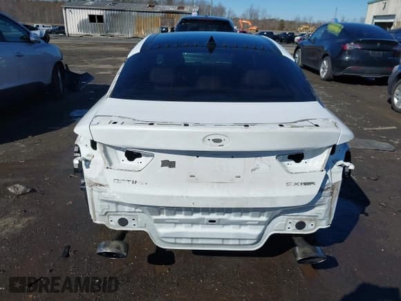 ✅ 2017 Kia Optima SX • VIN: 5XXGW4L20HG121574 • Lot: 41586918. Wystawiony na IAAI z przebiegiem 101 517 mil. Bezpłatny archiwum sprzedaży aukcyjnych z USA i szczegółowy raport historii pojazdu na DreamBid. Zdjęcie 17.