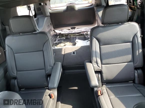 ✅ 2022 GMC Yukon XL Denali • VIN: 1GKS2JKL5NR222136 • Лот: 71521645. Опубликован ранее на Copart с пробегом 45 698 миль. Бесплатный доступ к архиву аукционных продаж из США и подробный отчёт об истории автомобиля на DreamBid. Изображение 10.