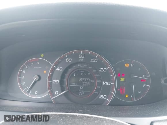 ✅ 2014 Honda Accord Sport • VIN: 1HGCR2F57EA053993 • Lot: 43002503. Listed on IAAI with 182,727 mi. Free auction sales archive from the USA and detailed vehicle history report at DreamBid. Image 7.