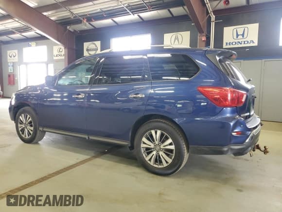 ✅ 2019 Nissan Pathfinder S • VIN: 5N1DR2MMXKC581827 • Лот: 70506015. Опубликован ранее на Copart с пробегом 129 207 миль. Бесплатный доступ к архиву аукционных продаж из США и подробный отчёт об истории автомобиля на DreamBid. Изображение 2.