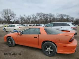 1994 Chevrolet Camaro z VIN 2G1FP22S4R2141769, wystawiony jako Copart lot #44963755 z przebiegiem 123 011 mil mil oraz Czysty tytuł • Clean title. Historia ofert i sprzedaży dostępna na DreamBid. Obrazek 2.