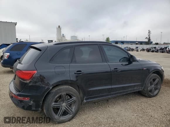 ✅ 2014 Audi Q5 Prestige • VIN: WA1WGAFP8EA061270 • Lot: 80890305. Listed on Copart with 178,095 mi. Free auction sales archive from the USA and detailed vehicle history report at DreamBid. Image 3.