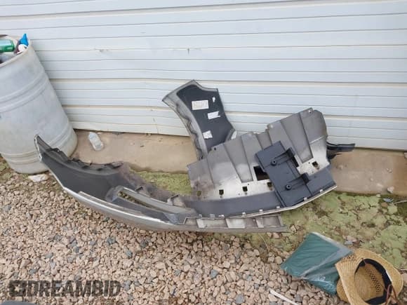 ✅ 2015 Chevrolet Impala LS • VIN: 2G11X5SL1F9208903 • Lot: 41471716. Listed on IAAI with 65,080 mi. Free auction sales archive from the USA and detailed vehicle history report at DreamBid. Image 12.